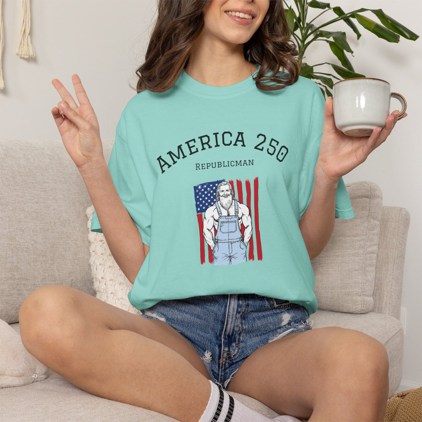 T-Shirt: America 250 Republicman