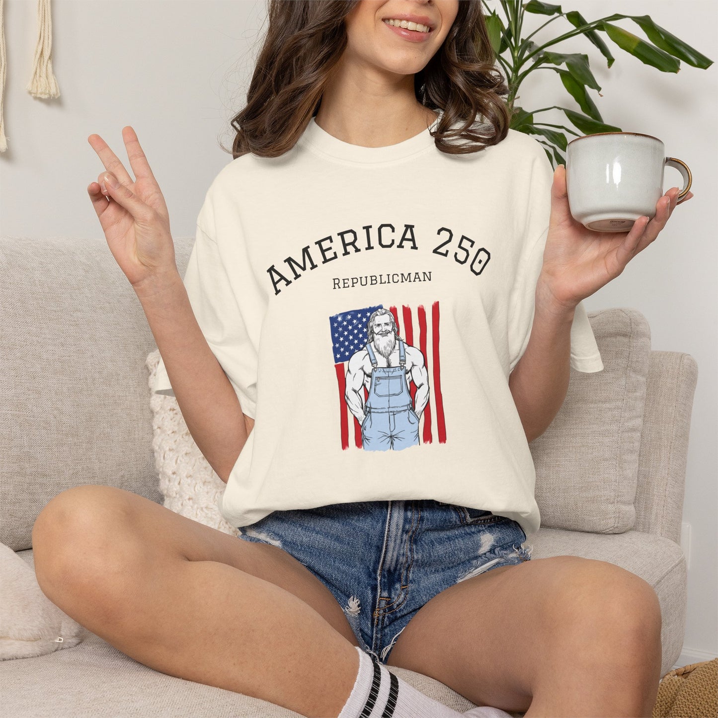 T-Shirt: America 250 Republicman